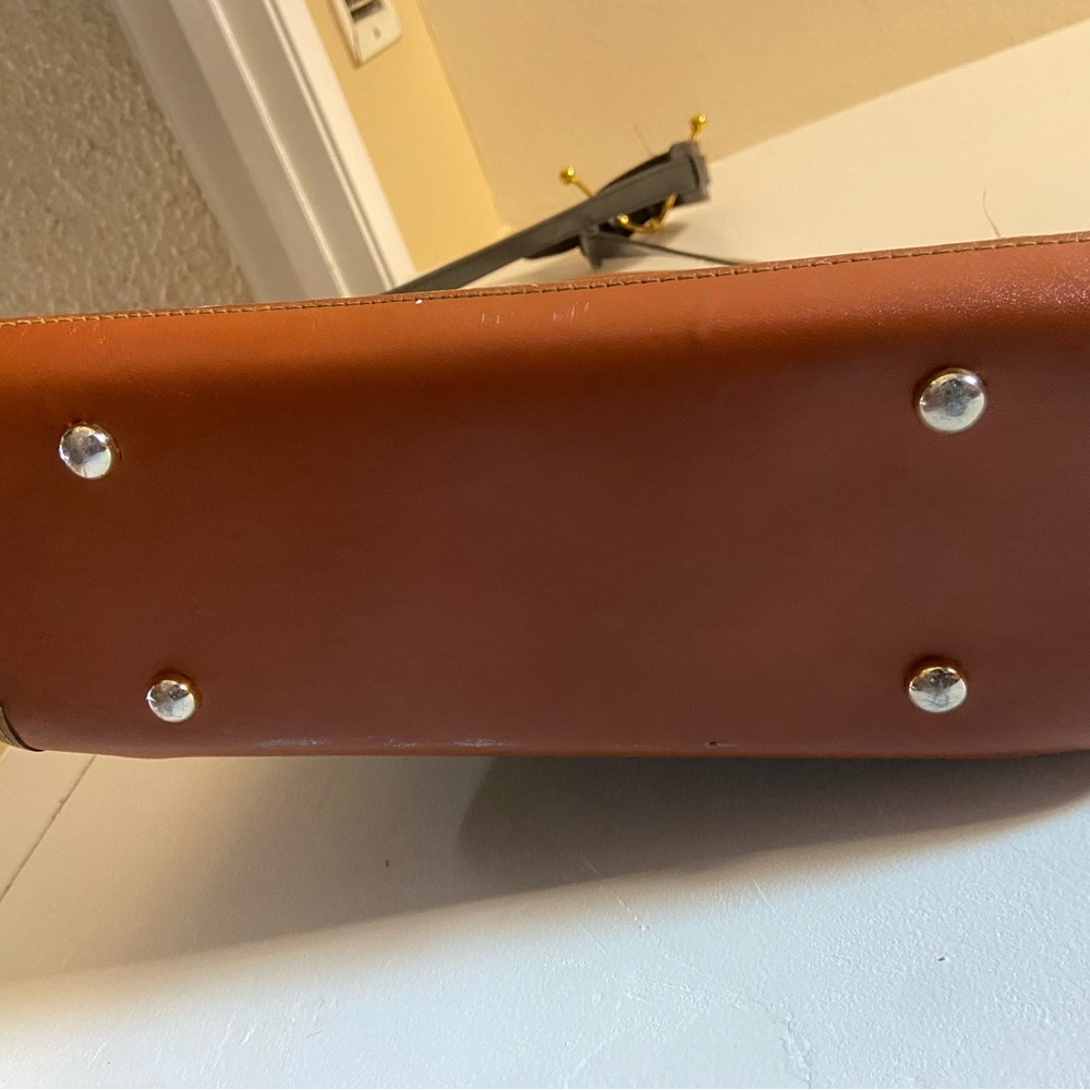 VINTAGE LEATHER PURSE - Picture 5 of 5